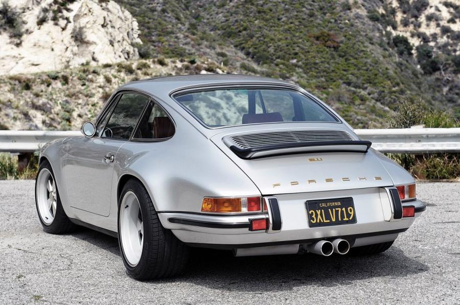  Porsche 911 Restored by Singer 1991 года  (фото 35 из 58)